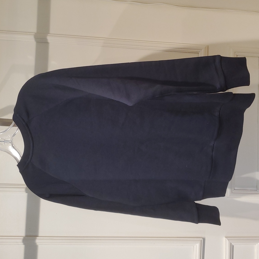 NWT Under Armour Womans XS Loose Fit Black  Crewneck Sweatshirt - Picture 3 of 5
